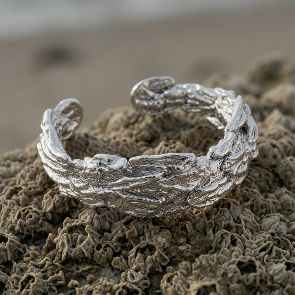 Organic straw cast silver bracelet